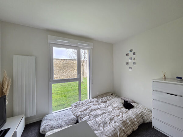 Appartement T1/ Studio avec parking &#8211; TROYES secteur ESC